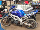 BREAKING SUZUKI SV650 TWIN. 2004 ALL PARTS AVAILABLE WITH DE4LIVERY