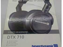 `BEYERDYNAMIC` DTX 710 stereo headphones