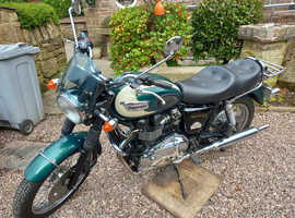 Triumph bonneville
