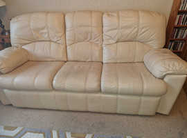 Second hand sofa sale deals near me