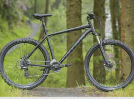 Carrera Vengeance Mens Mountain Bike - Black, Medium