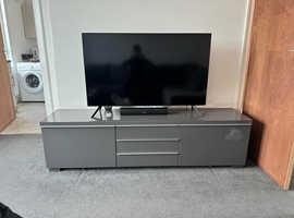 High gloss tv unit and storage