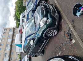 Fiat 500l, 2013 (63) Green mpv, Manual Diesel, 85338 miles