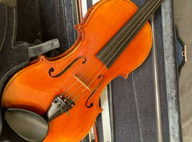 4/4 Guarneri Style Violin