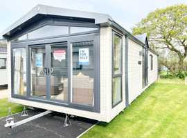 STATIC CARAVAN FOR SALE, SUFFOLK & NORFOLK WITH RESIDENTIAL SPECIFICATION IN STOCK double glazed & central heated caravan. used, located in Suffolk be