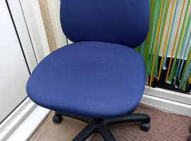 Swivel  blue computer chair
