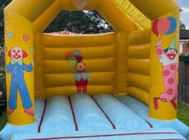 CHEAP BOUNCY CASTLE HIRE HALF AND FULL DAYS