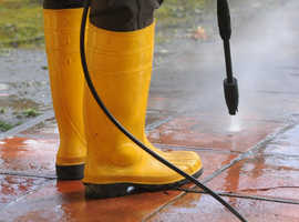 Pressure washing cleaning services