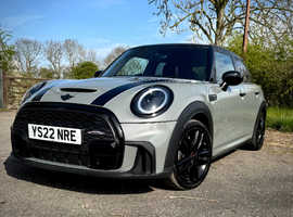 Mini MINI, 2022 (22) Grey Hatchback, Automatic Petrol, 27,000 miles