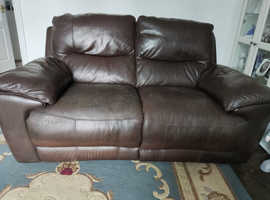 Large 2 seater leather settee