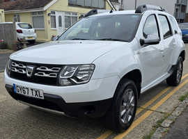 Dacia Duster, 2018 (67) White Hatchback, Manual Petrol, 73,000 miles