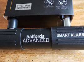 Halfords Advanced 23cm Alarmed D Lock-key Lock 9/10 Security