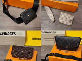 Clutch bag with coin purse