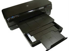 A3+ HP 7110 wide format photo printer plus inks and second spares or repair