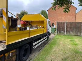 White lining lorry