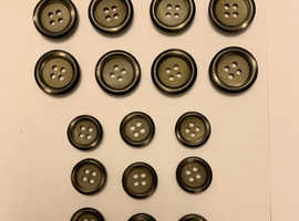 22 buttons