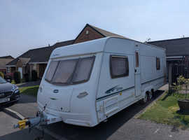 Lunar Ultima twin axle tourer