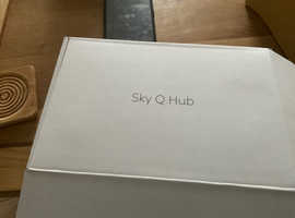Sky Q hub SR115