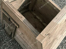 Dog box removable roof