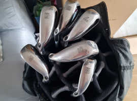Callaway Golf Set with Cart Bag