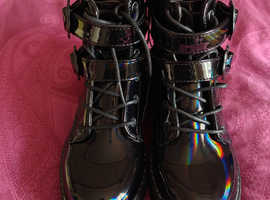 Girls Shoes for sale