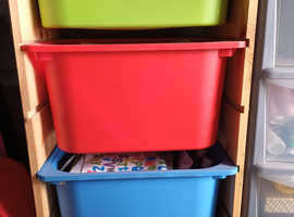 Childrens drawer storage unit