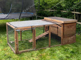 Chicken coop/Rabbit hutch and run.
