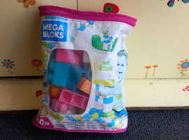 Mega Bloks 60 pcs