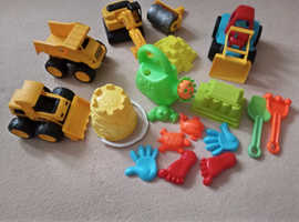 Beach/sandpit toys