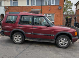 Land Rover Discovery, 2000 (X) Red Estate, Manual Diesel, 165,234 miles