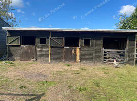 Timber stable block