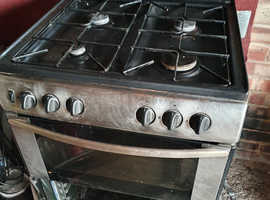 Gas Hob with Gas oven and grill -Kitchen