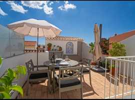 Algarve, Portugal - Holiday Home 'Casa Doce' with Private Roof Terrace, Wi-Fi and Air Conditioning