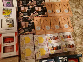 Big bundle make up and accessories