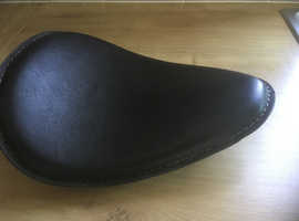 Bobber style seat