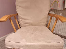 Rocking chair