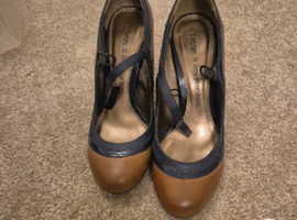 Ladies high heels shoes