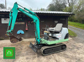 IHI 18J MINI DIGGER 1.8 Ton, TOWABLE, ALL WORKS WELL, OPTIONAL TRAILER SEE VIDEO