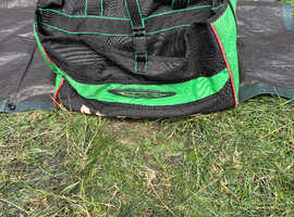 Large holdall