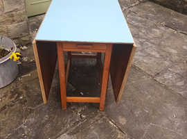 Retro Table