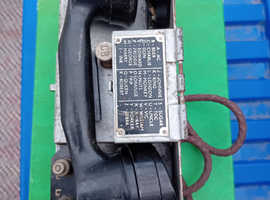 World war 2 morse code  field phone no case