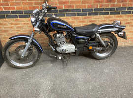 SUZUKI GZ 125cc 2006