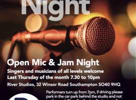 Singers Wanted for Monthly Open Mic night in Southampton