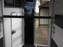 Lovely Ifor Williams single horse trailer HBX 403, manufactured 2023