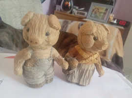 Shudehill gifts very old collectable pigs