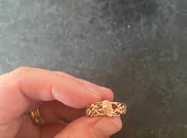 Beautiful tree of life 9ct gold ring size p