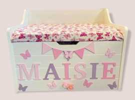Personalised toy boxes