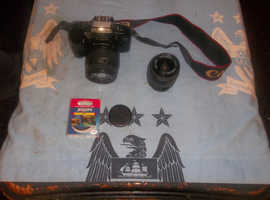 black cannon eos 750 film camera with spare lens spare cover needs battery vgc pwo £50