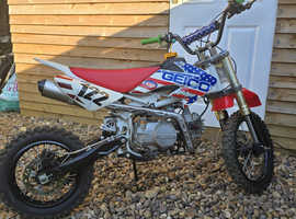 GEICO Pitbike