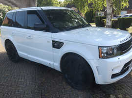 Land Rover Range Rover Sport, 2012 (12) White Estate, Automatic Diesel, 136,352 miles